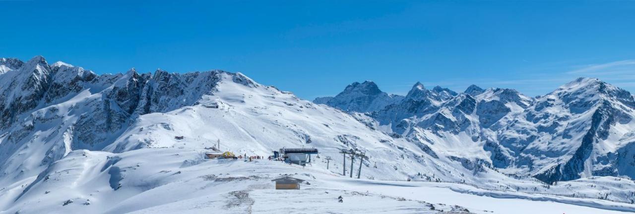 Appartement Pitztal-Hochzeiger Inclusive Pitztal-Sommer Card Jerzens Kültér fotó
