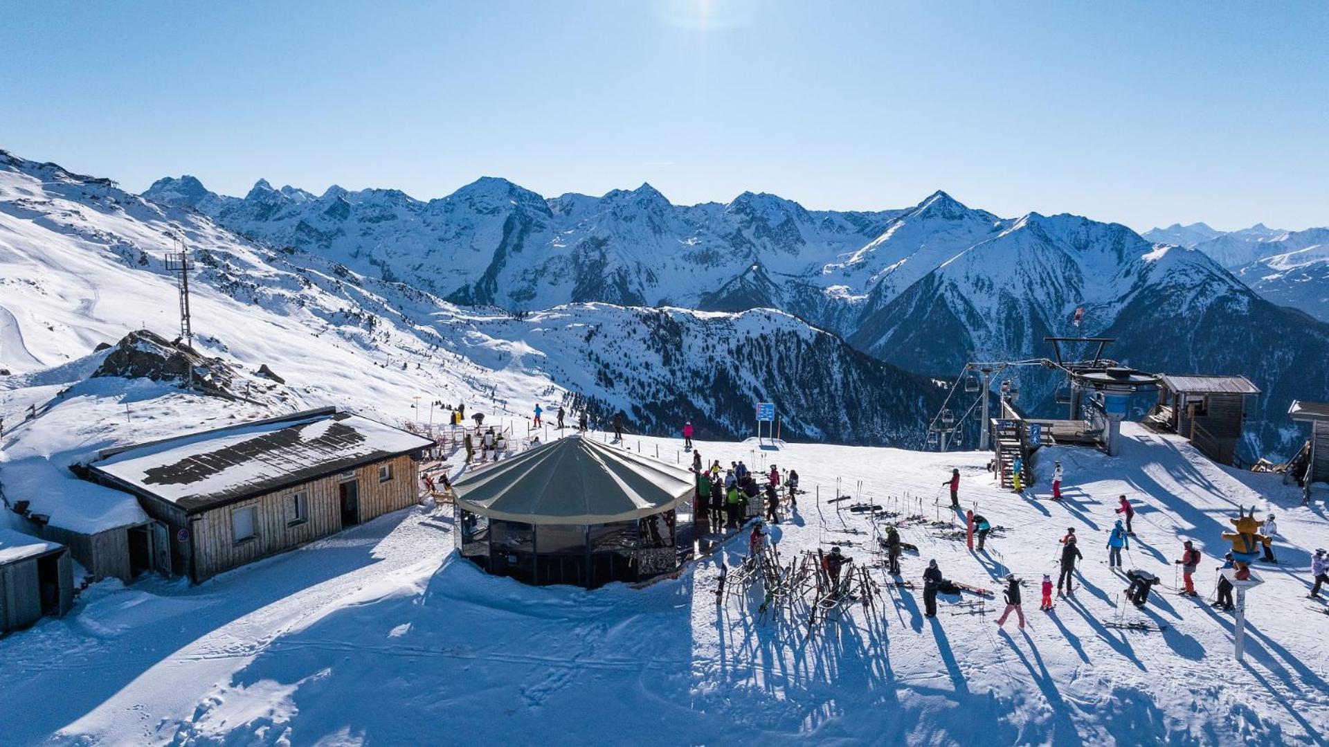 Appartement Pitztal-Hochzeiger Inclusive Pitztal-Sommer Card Jerzens Kültér fotó